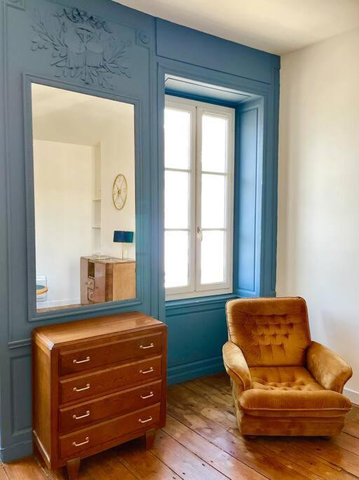 Caporizon-Le Perot-T2 Au Coeur Du Vieux Port 100M Plage La Rochelle  Luaran gambar